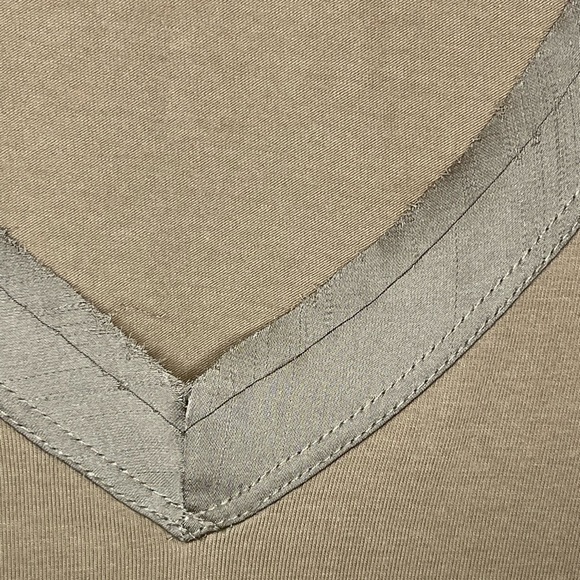 Ann Taylor Olive V-Neck Short Sleeve Tee – XS - Picture 5 of 8